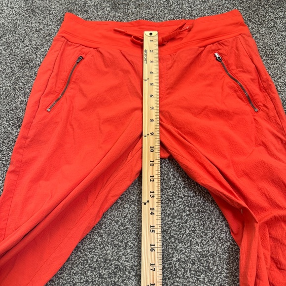 Athleta Trekkie North Jogger Pants Woman’s 8T Orange Flame Drawstring Pockets - Picture 12 of 13